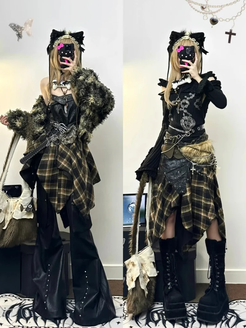 

Dark Punk Style Spliced Print Skirt Women's Long Sleeve Knitted Top And Skirt Set Double Sided Wear Fashion Ensemble