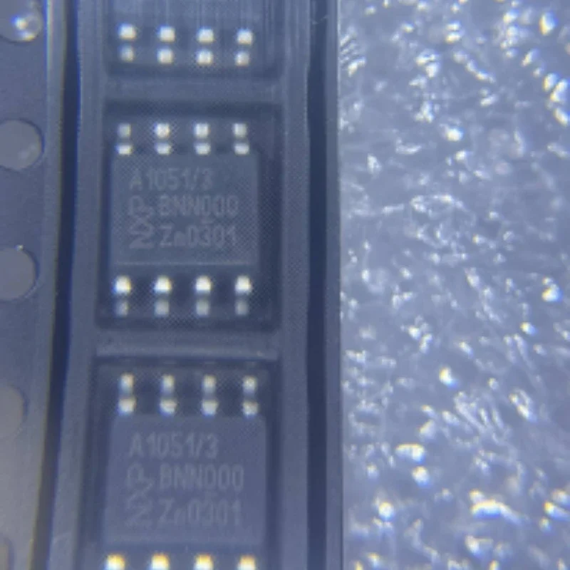 IC TJA1051[T/3/T/E/TK] SO-8 NXP CAN Bus Transceiver 4.5V-5.5V 5Mbps -40℃~+150℃ with VIO/Enable for Automotive/Industrial