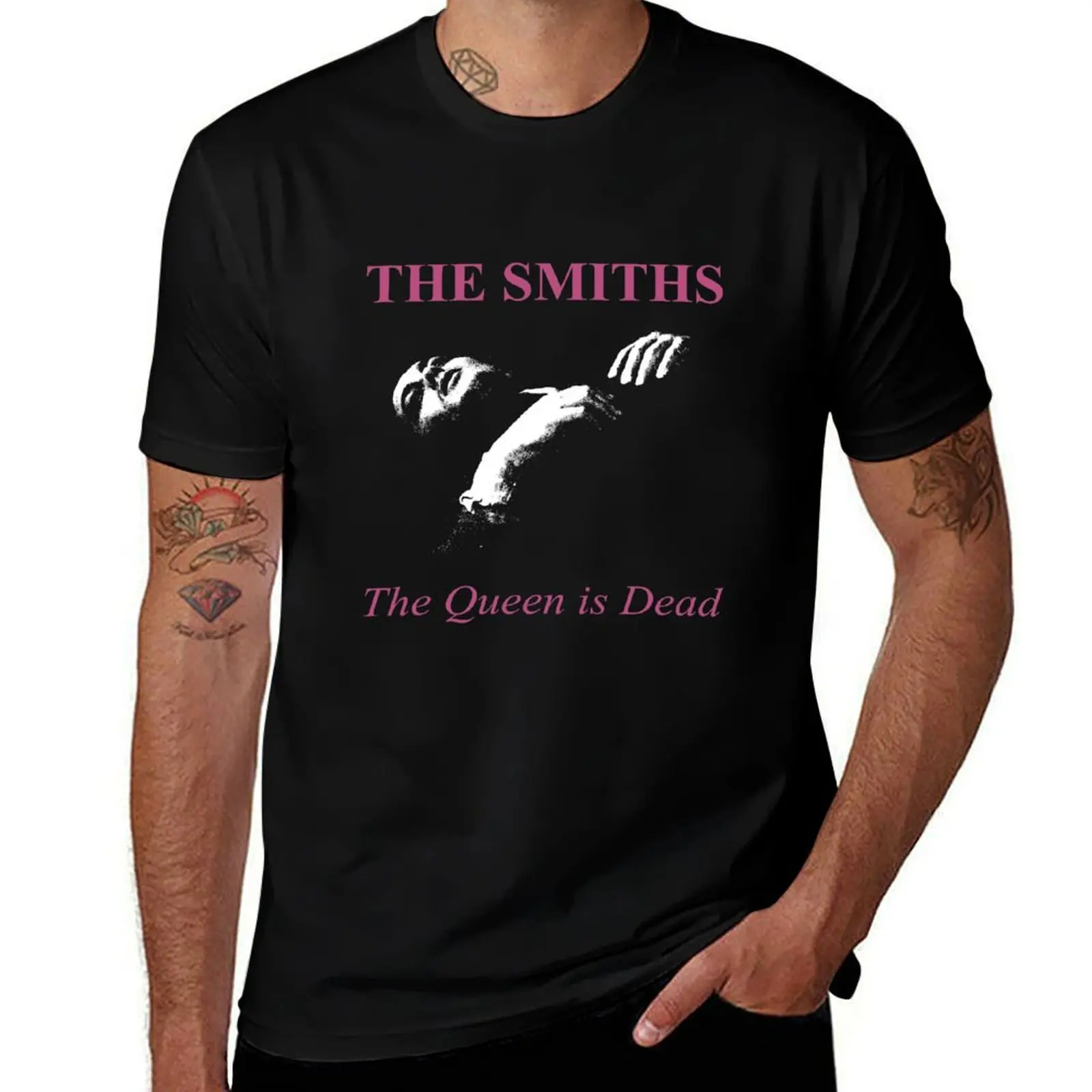 

Man The Smiths The Queen is Dead Comfortables T-Shirt rapper graphic tees luxury t-shirt mens t shirts pack