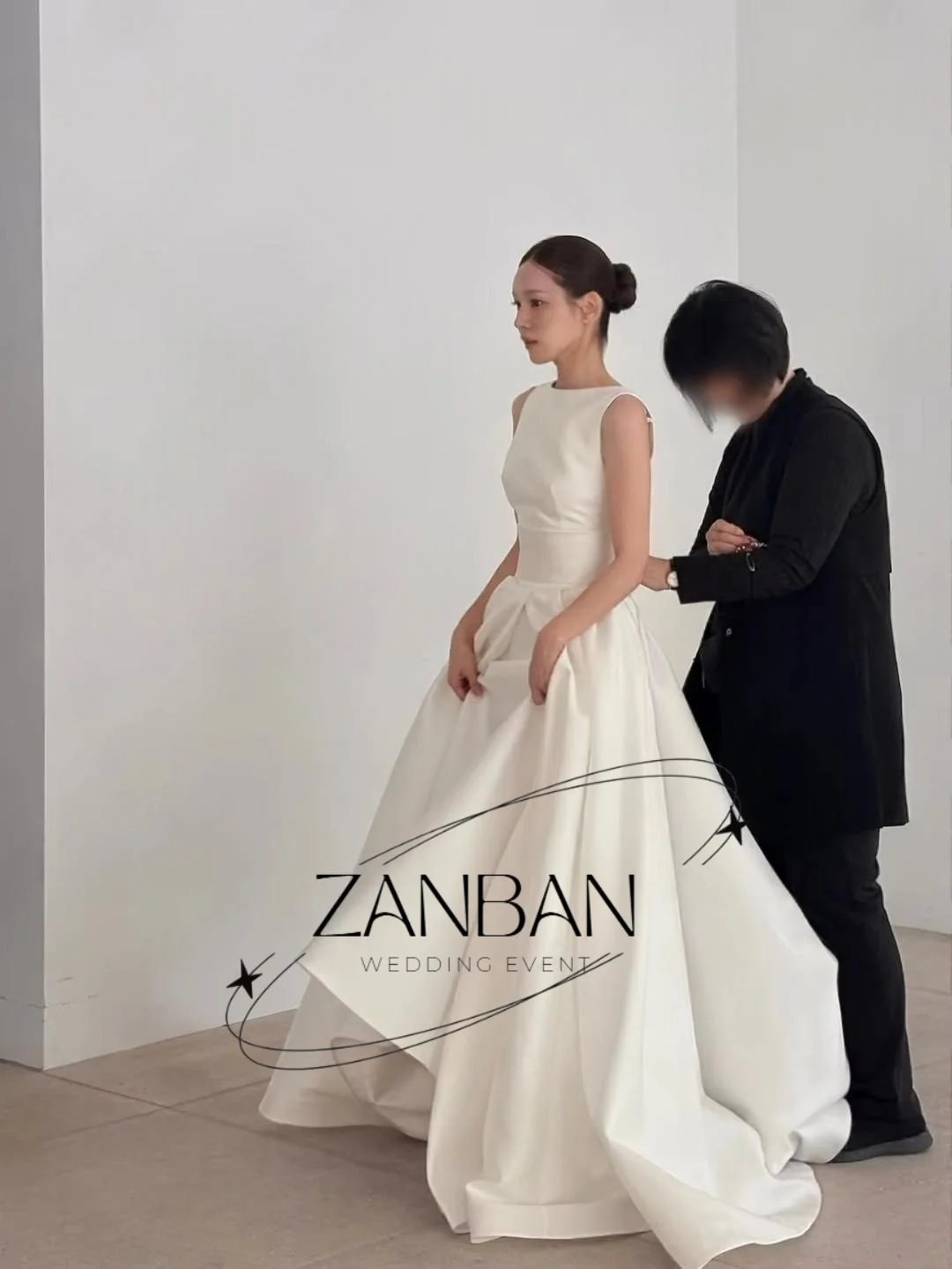 ZanBan Simple Floor Length Korea Wedding Photo Shoot Dresses O Neck Sleeveless Corset Bridal Gown Custom Made 웨딩드레스 2025
