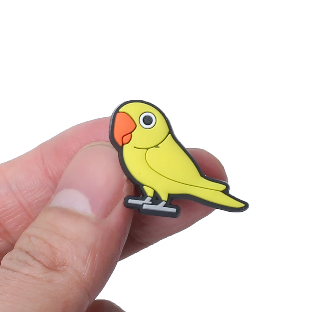 Single sale 1pcs Cute Parrot PVC shoe Charms Accessories Decoration Buckles Classic Clog Fit Bands Bracelets