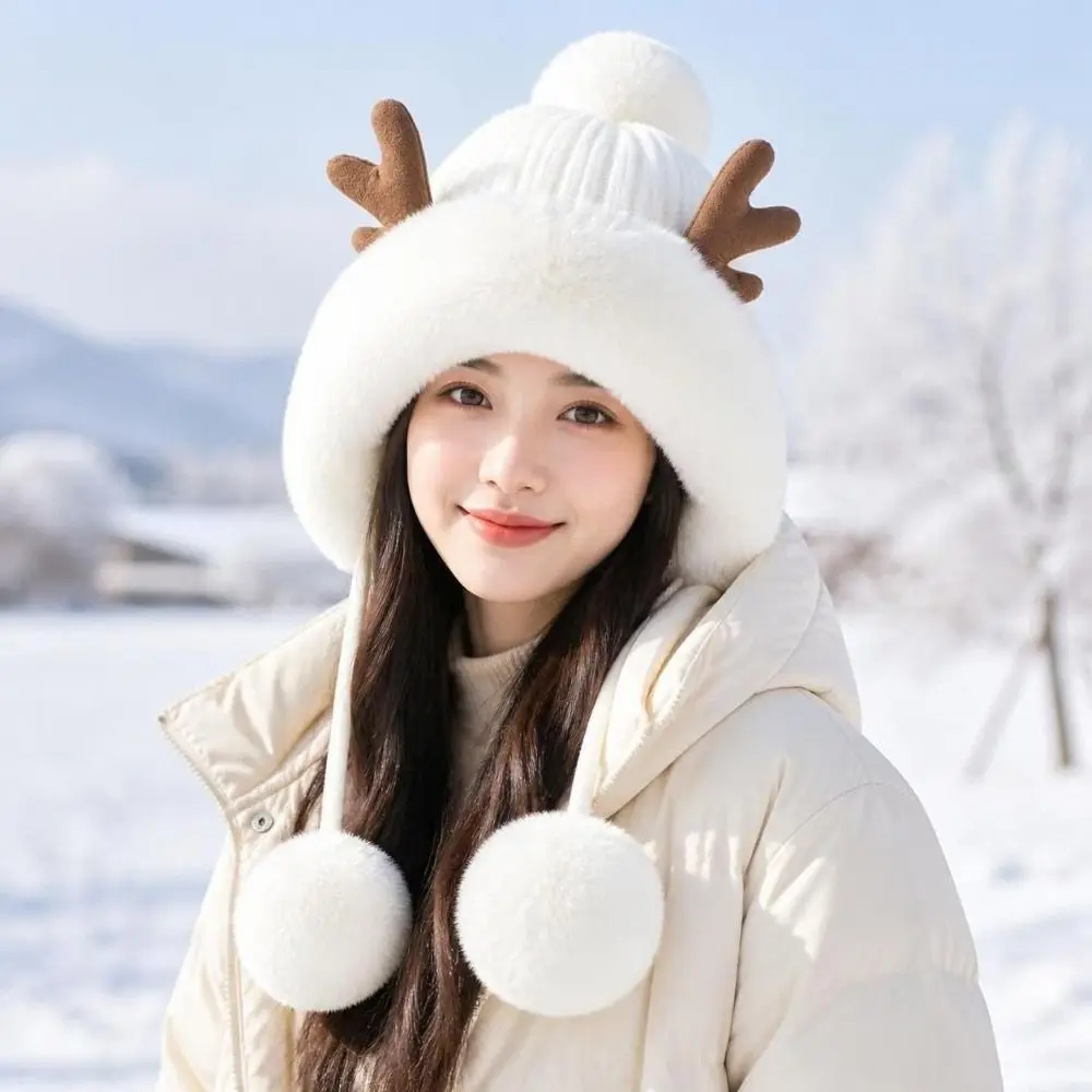 Cute Thick Knit Trapper Hat Warm Insulation Pom-Pom Detail Winter Hat Deer Antler Design Knit Beanie Cold Weather