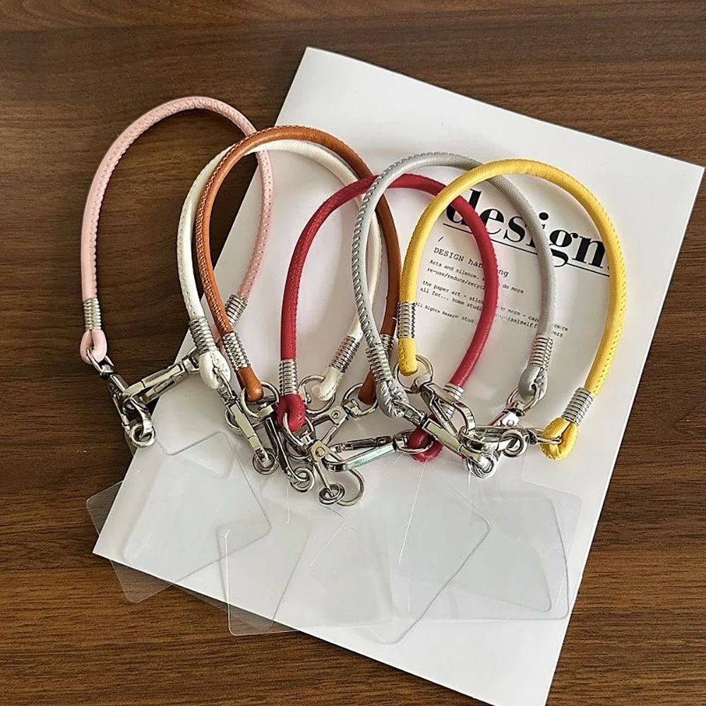 

Fashion New Design Leather Short Lanyard Phone Strap Keycord Hanging Accessories Stylish Anti-loss Keychain Wrist Rope Starp