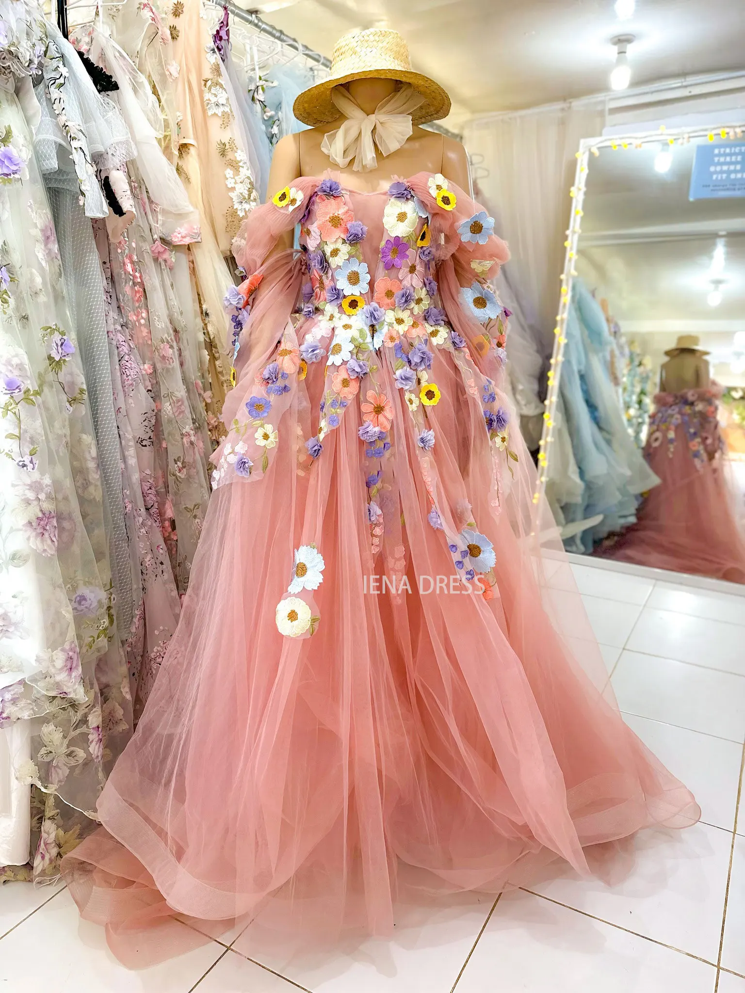 Vestido de fotografía de flores bordado rosa bonito personalizado con tren largo con cuello en V Puff A-line vestido de noche de boda vestido de cumpleaños