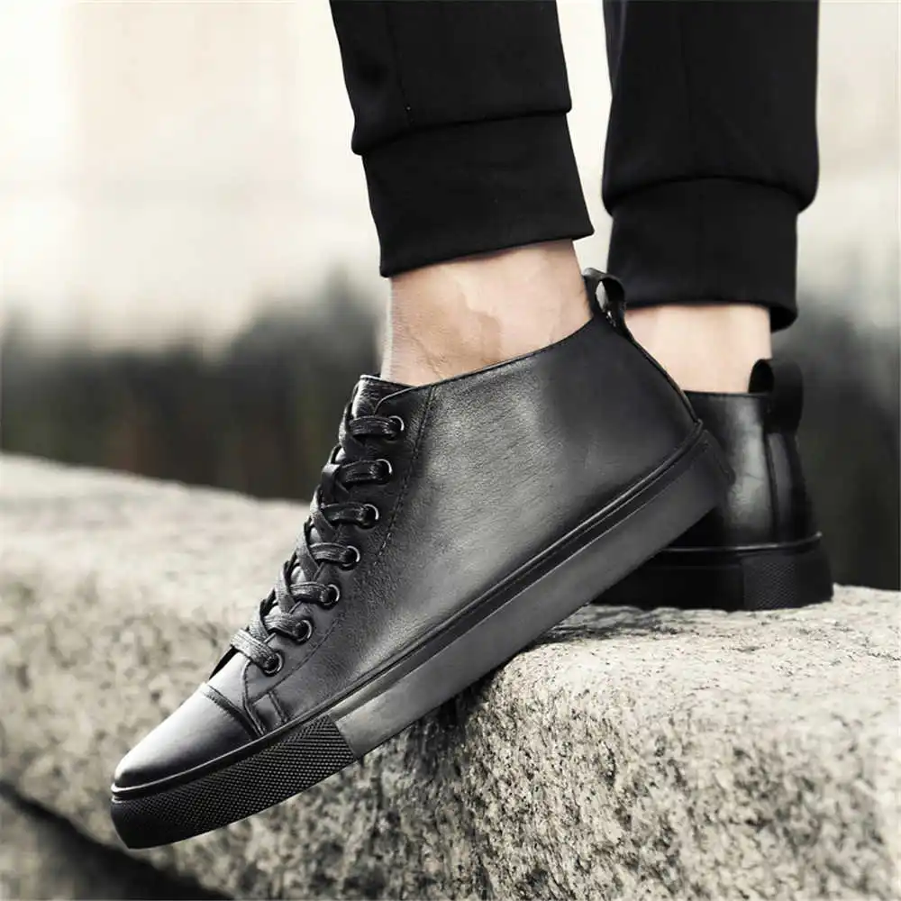 

Высокие кеды 42–43. Серые кроссовки. Повседневная мужская обувь Sapatenis. Дизайнерская мужская обувь. Спортивная китайская трендовая обувь. Низкие цены для бега.