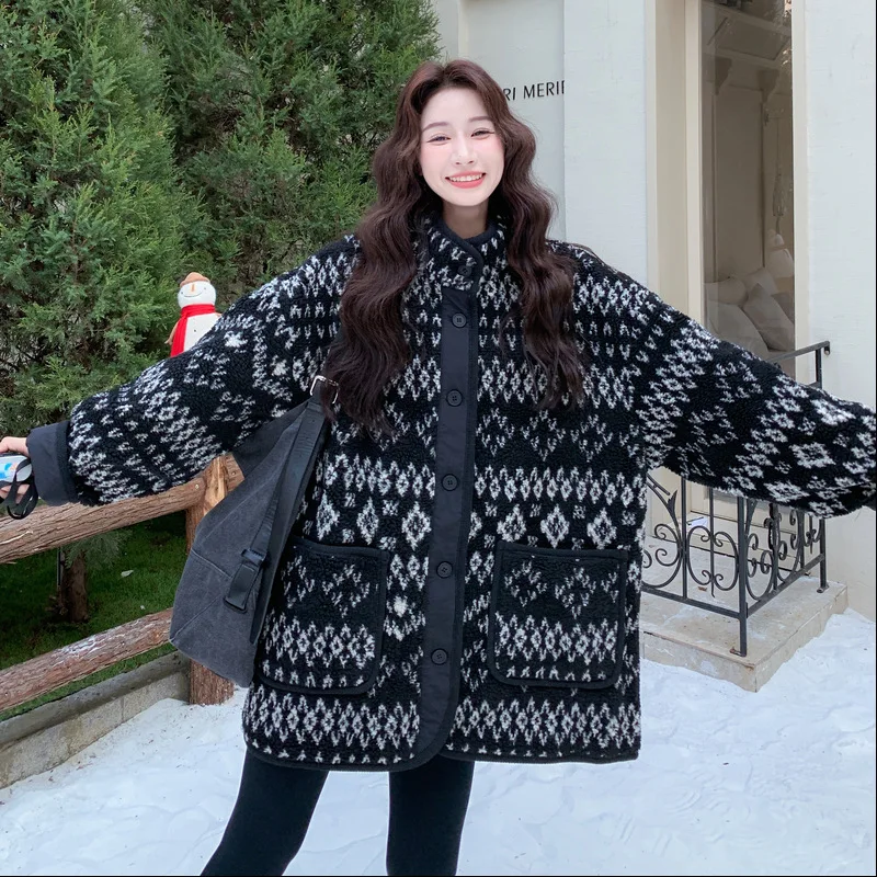 

Женская свободная модная флисовая куртка из овечьего меха, новинка 2025, пальто из шерпа с цветными блоками, хлопковая одежда средней длины