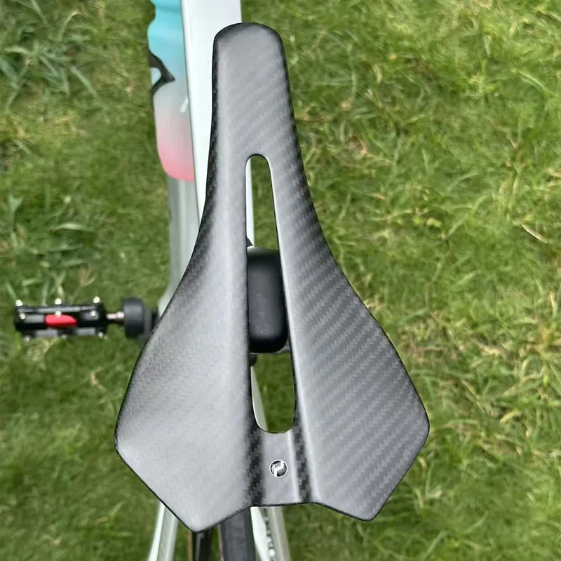

PLSELIS Road car high-end carbon fiber lightweight short nose breathable hollow hot selling Q elastic comfortable Bike saddle