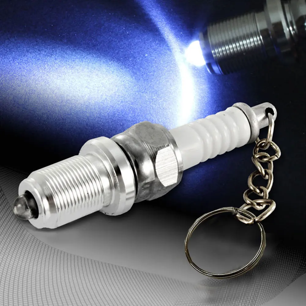 1pc Car Mini Keychain LED Flashlight Key Chain Alloy Chrome Silver Spark Plug Keychain Car Motorcycle Parts Keyring Gadget