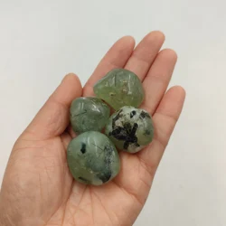 1pc Natural Prehnite Tumbled Stones Green Grape Quartz Crystal Healing Gemstone Mineral Specimen Home Room Decoration Gift