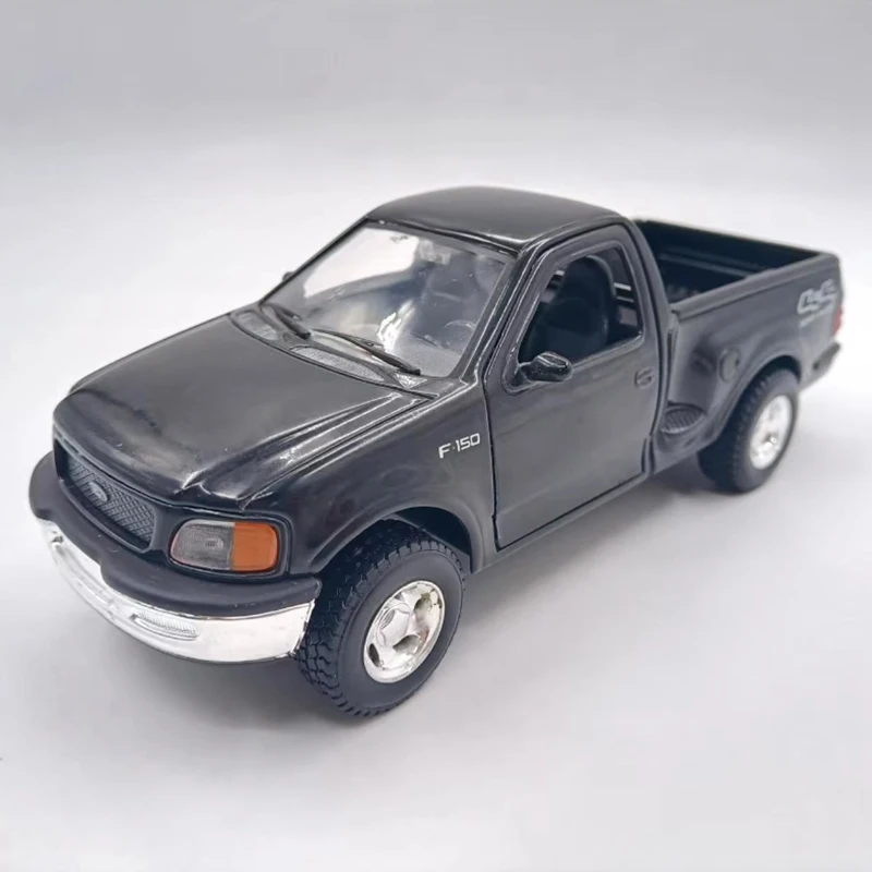 Ford F-150 1/32スケール Paint Flaws Diecast 1:32 Ford's F150 Pickup Truck Alloy Car Model