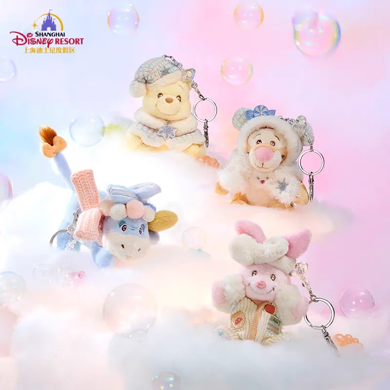

Эксклюзивный брелок Shanghai Disney 2025, плюшевая игрушка Винни-Пух из серии «Дом», милый уютный брелок-подвеска для сумки, коллекционный подарок