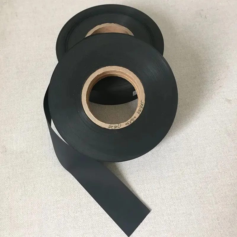 

19.7ft /124.7ft Iron On Seam Sealing Tape T-2000X Hot Melt 3-Layer Waterproof Wetsuit Repair Patch for Outdoor Clothing Wader