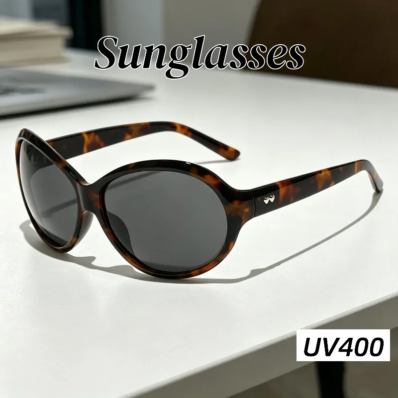 

Fashionable Retro Oversized Frame UV400 Sunglasses New Ultra Light HD Sunscreen Eyeglasses Outdoor Sports UV Resistant Eyewear