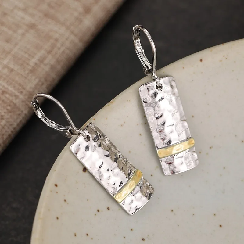 Handmade Hammer Pattern Rectangular Label Earrings Two Tone Silver Gold Color Wrapping Bar Earrings Minimalist Women's Earrings
