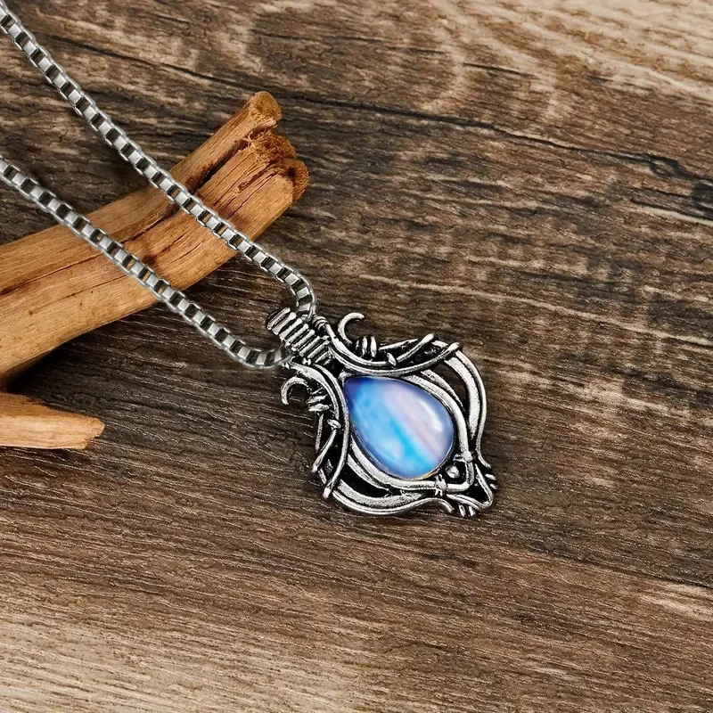 Design Sense, Personality, Trend, New Retro Water Droplet Pendant, Women's Sticker, Blue Antique Silver Necklace Wholesale