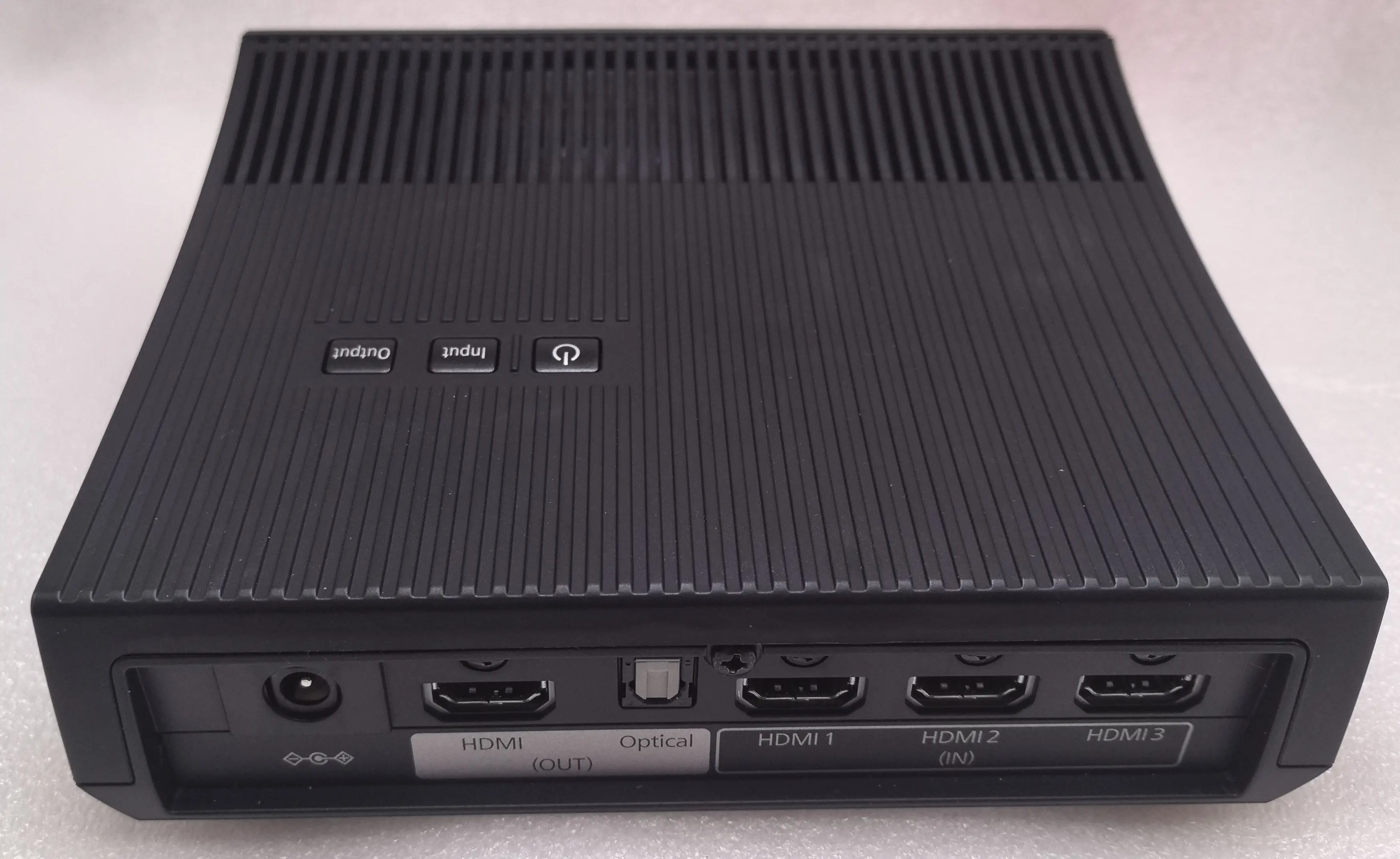 エプソンプロジェクター用ワイヤレスHDトランスミッター、EH-TW6700W