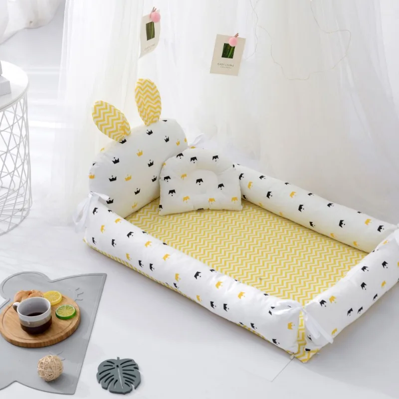 

‌Portable Cartoon Baby Bassinet with Anti-Pressure Design, Washable Travel Co-Sleeper for 0-3 Years, Reduce Startling Spit Up