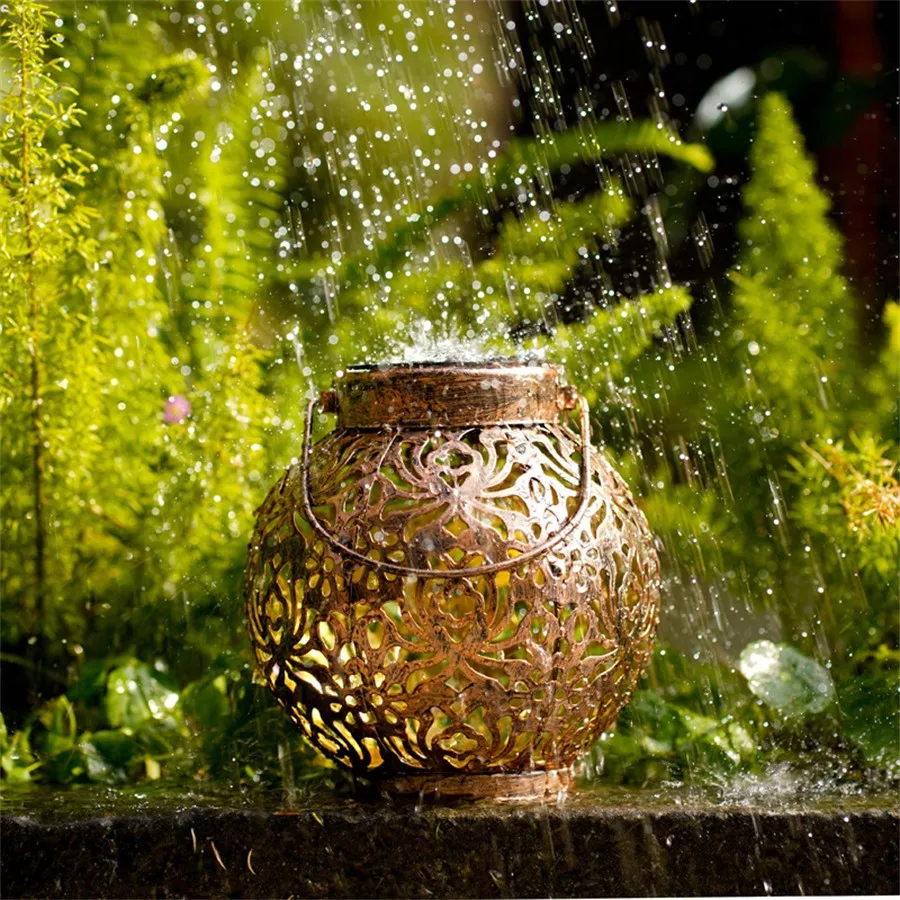 1 قطعة/2 قطعة تعمل بالطاقة الشمسية المعادن جوفاء الفاوانيا فانوس ، في الهواء الطلق مقاوم للماء حديقة ساحة المشهد ضوء الإسقاط ، ديكور مصباح معلق