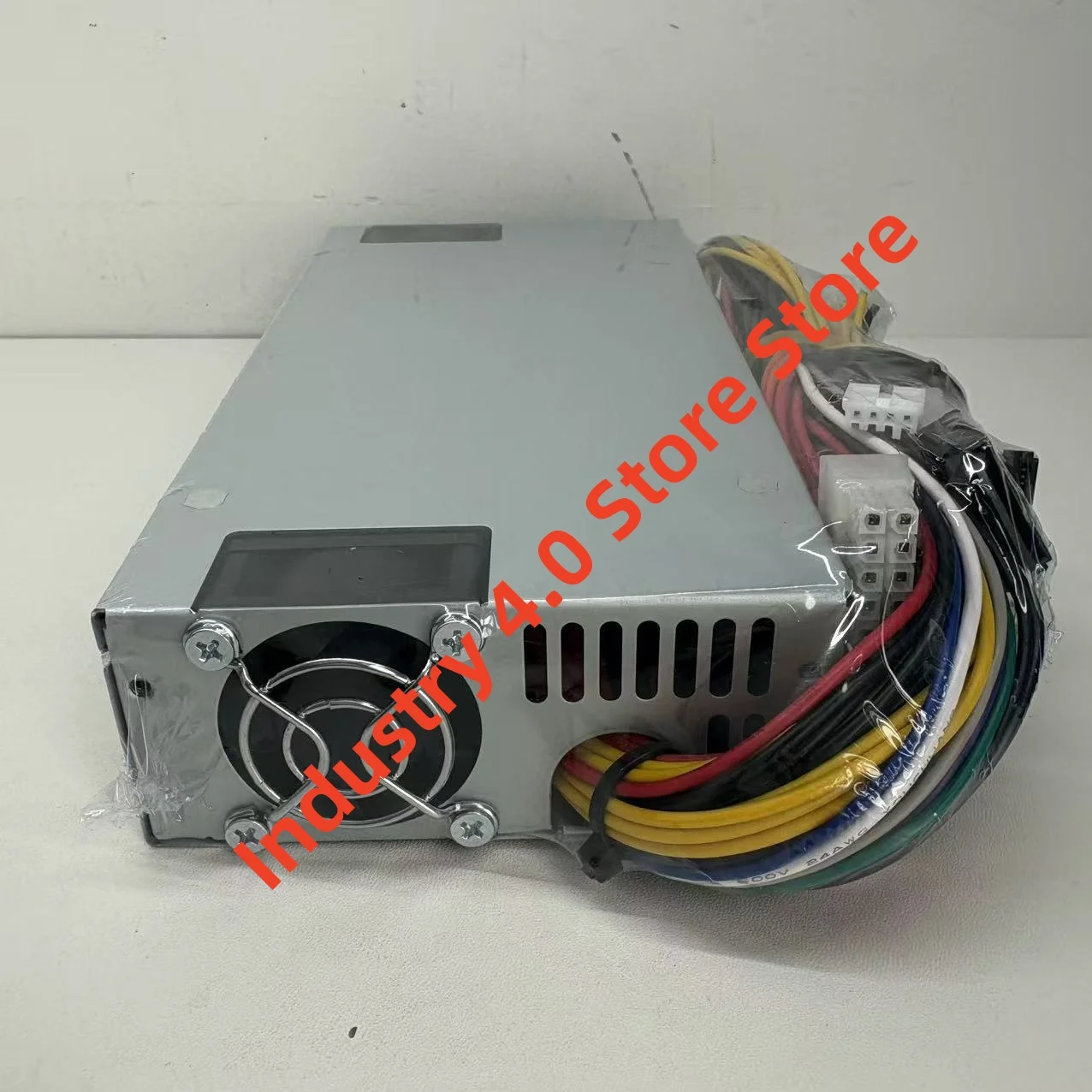 Alimentatore switching FSP350-701UJ 100% NUOVO