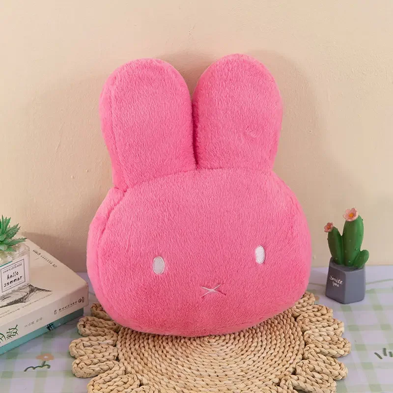 Kawaii Miffy Plüschkissen, süße süße Puppe, Spielzeug, kreative Raumdekoration, Cartoon-Ornament, Geburtstag, Weihnachten, Geschenk