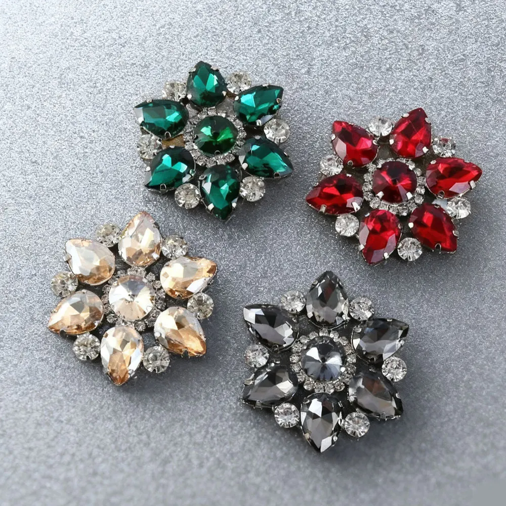 

Brilliant Multi-Color Rhinestone Floral Brooch Wedding Dress Eye-Catching Accent Garment Accessories DIY Decor Supplies