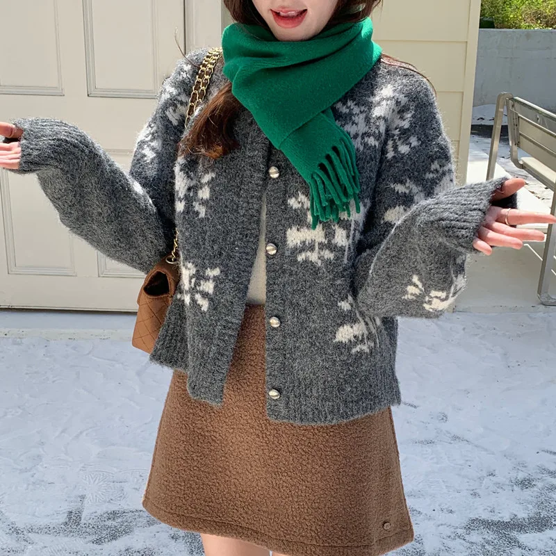 Cárdigan de punto de un solo pecho con flores de Jacquard Vintage para mujer, suéter suave y grueso, chaqueta, Top, otoño e invierno