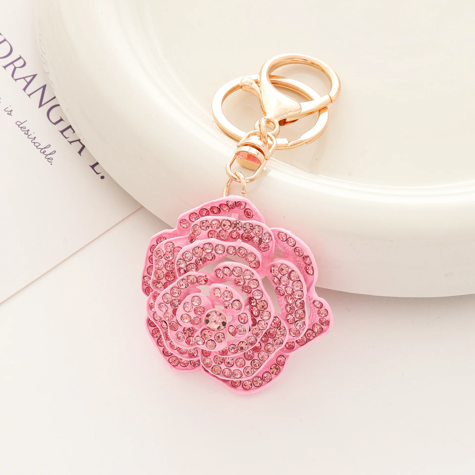 New Creative Diamond-encrusted Rose Keychain Car Keychain Pendant Small Gift Bag Parts Accessories
