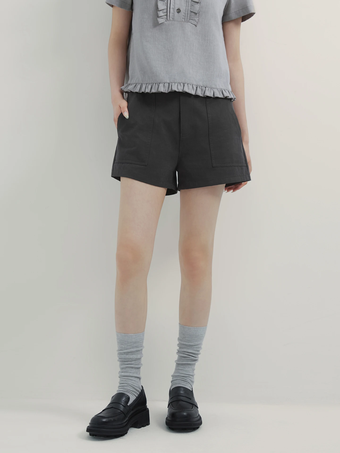 Casual Retro Three-Quarter Length Shorts Women's Versatile Korean Style Summer Cotton Straight Leg Pants Button Decor Natural...