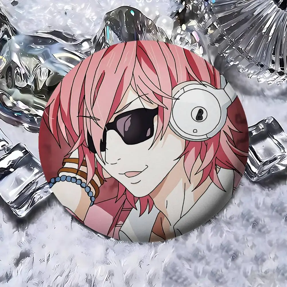 Cute Manga Yarichin Club Exquisite Tinplate Brooches Sleek Badge Lapel Pins For Bag Accessories Practical Souvenir Gifts