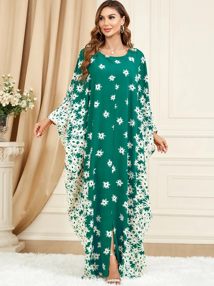 Middle Eastern Muslim clothing green robe bat sleeve loose floral dress