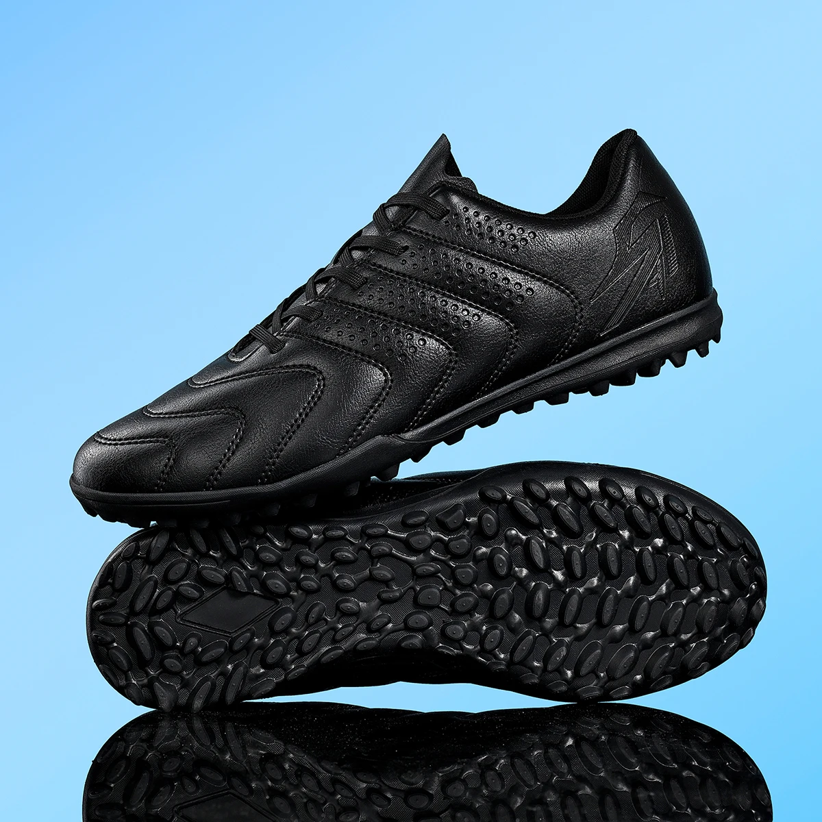 Thumbnail 2 - #34 Latest Soccer Shoes Offers