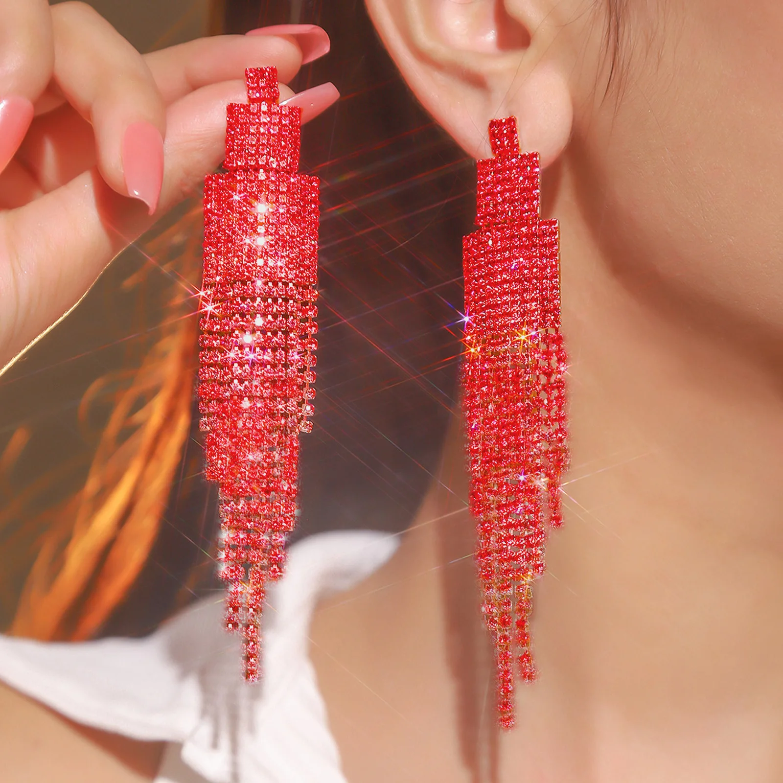 Fashionable Shiny Rhinestone Long Tassel Earrings