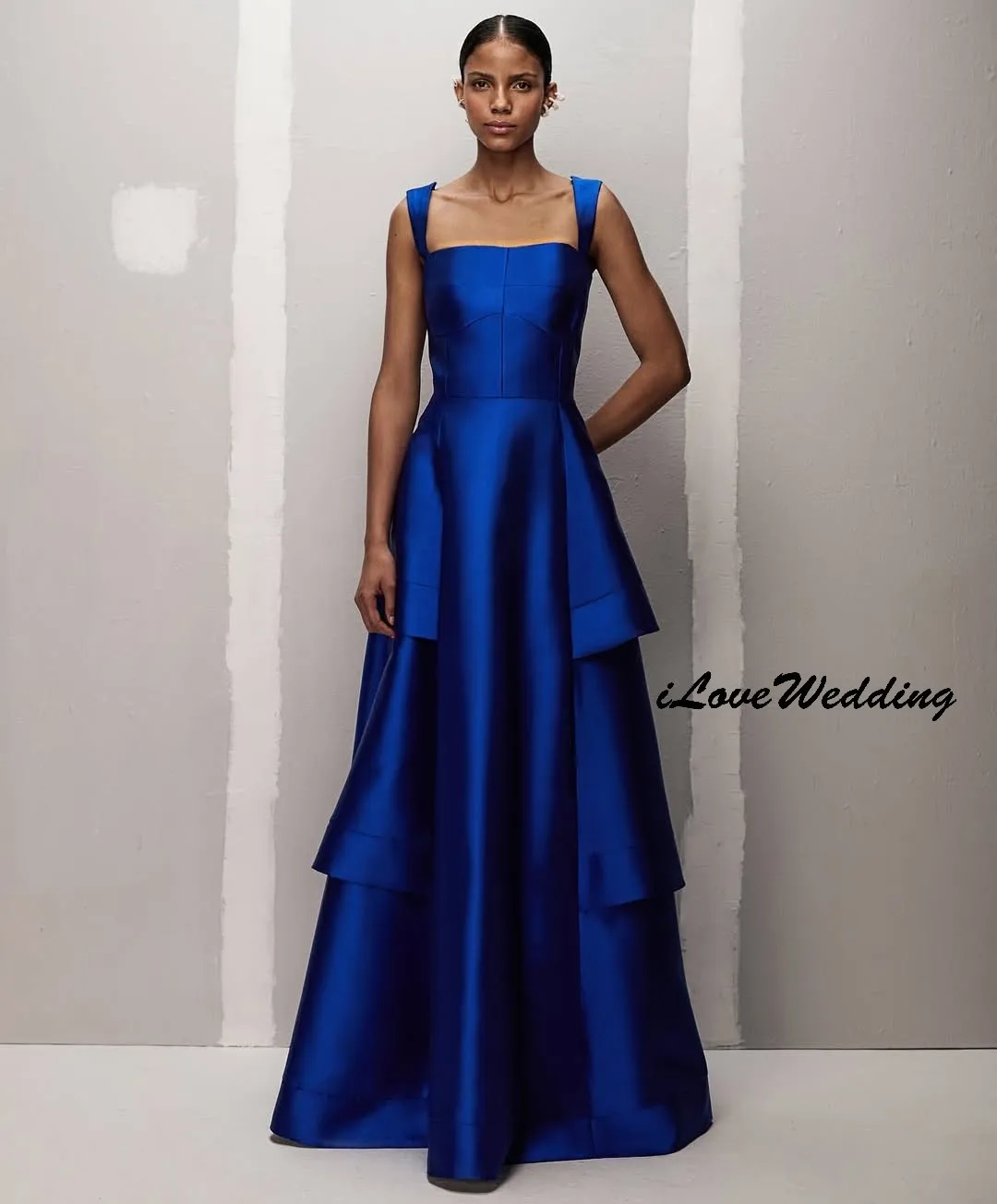 

Klein Prom Dress 2025 Elegant Satin A-Line Woman Party Dress Square Neck Sleeveless Evening Dress Tiered Floor Length Customized