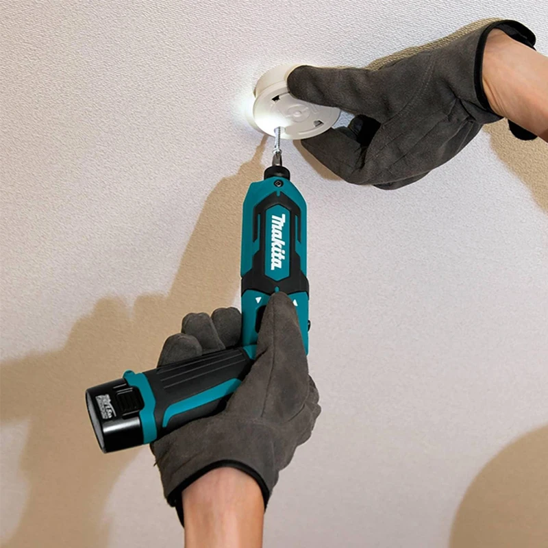 Makita TD022D Impact 7.V Lithium-Ion Cordless 1/4\