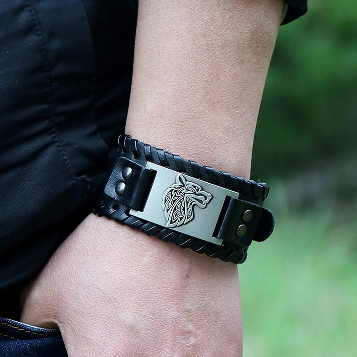 1PC Men\'s Fashion Stainless Steel Wolf Head Wide Leather Bracelet Jewelry Stonego Accessories Viking Bracelet