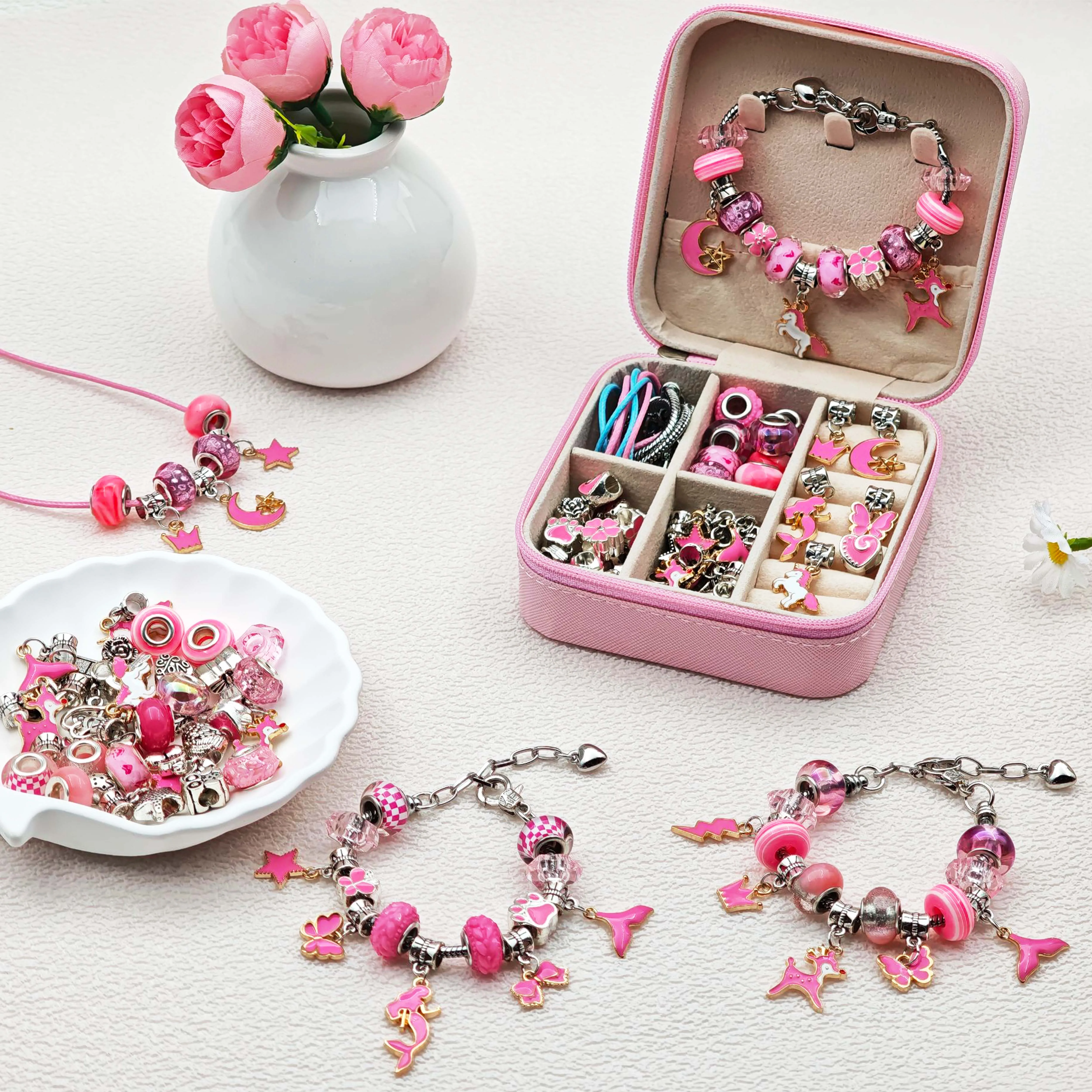 طقم مجوهرات مطرز بالخرز الوردي مكون من 68 قطعة، طقم صنع سوار ساحر مع صندوق مجوهرات وردي، لعيد الميلاد والكريسماس ومجوهرات السنة الصينية الجديدة
