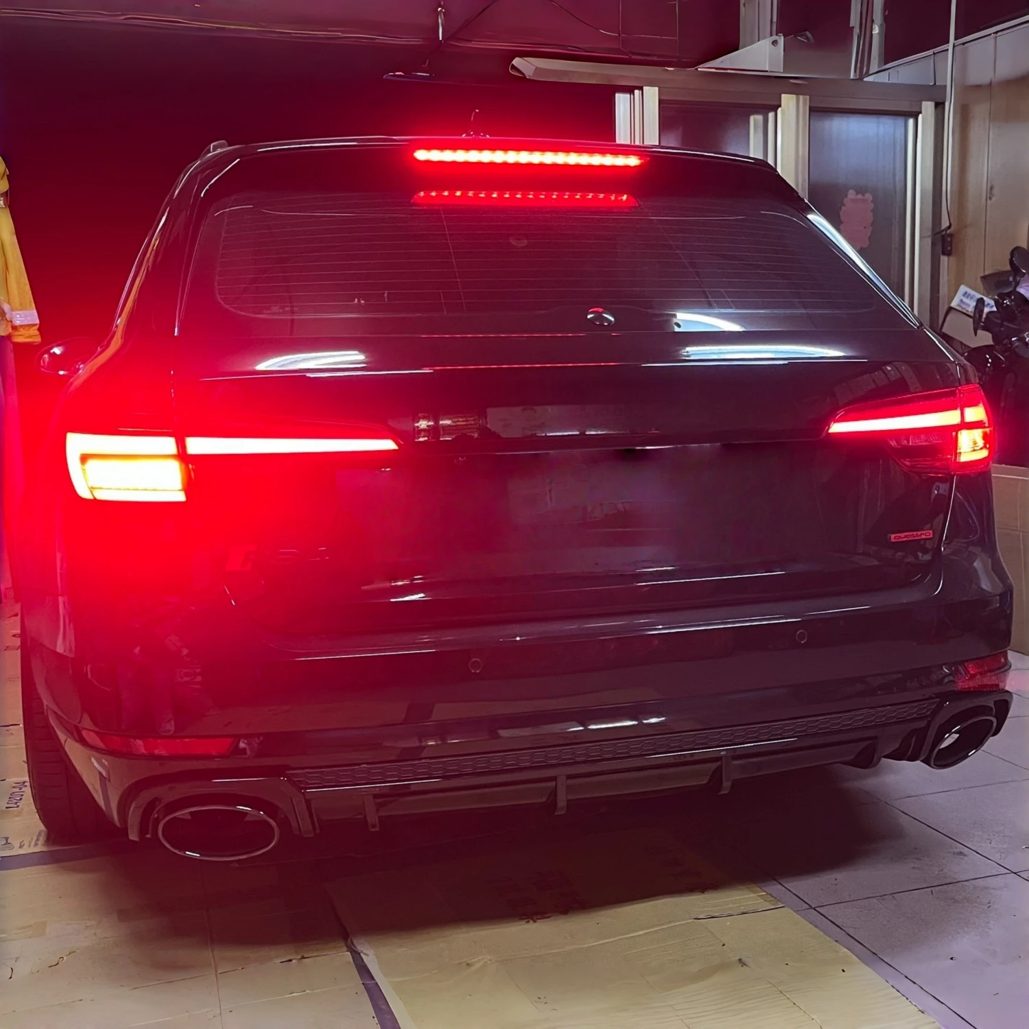 for New High Quality Roadinjoy Black+Silver Rear Diffuser for Audi A4 B9 2017-2019 Car Body Kit Fins Spoiler Wing Lip