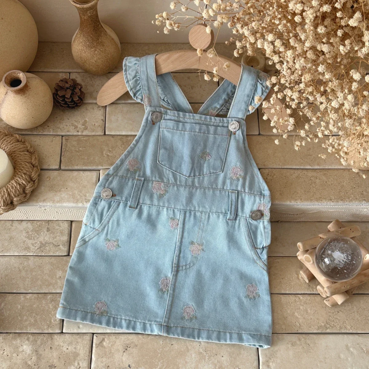 Girls Denim Baby Overall Dress Strawberry Embroidery Ruffle Strap Toddler Suspender Skirt Kids Cute Summer Jean Jumper Dress