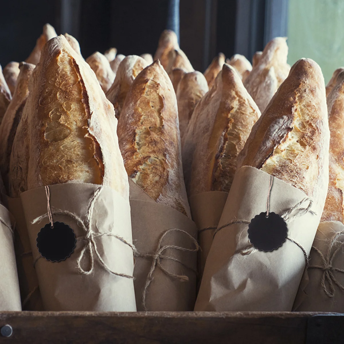 

100Pcs 5Cm Blank Kraft Paper Tags with Twine String Sturdy Hanging Labels for Christmas Gifts Price Marking Bookmark DIY Crafts