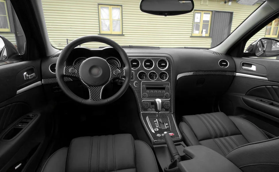 Echter, weicher Carbonfaser-Aufkleber für Alfa Romeo 159 2005-2019 2020 2021 2022 2023 LHD Schalt-/Automatik-Schaltkastenrahmen – Detail 1
