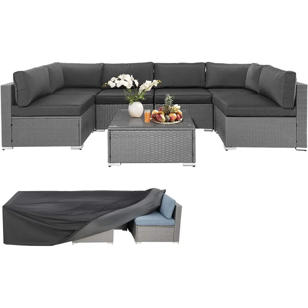 

7-местный серый плетеный диван для патио с журнальным столиком из стекла и чёрными чехлами (серые подушки)