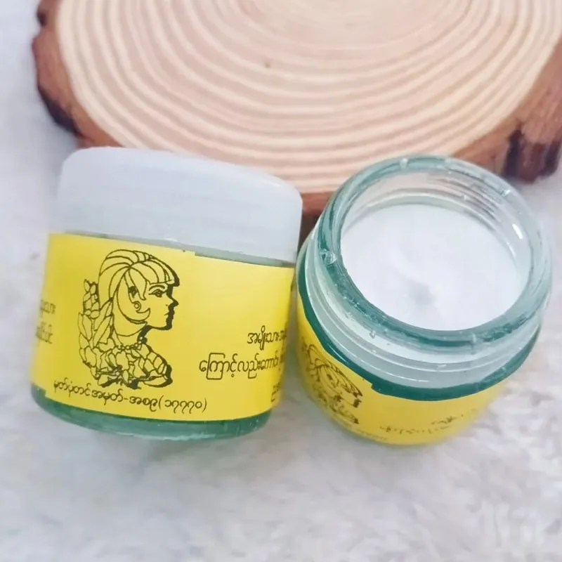 

Improves Dull Skin Tone, Brightens White, Delicate And Smooth Skin, 3bottle Myanmar Natural Beauty Removes Dark Spots