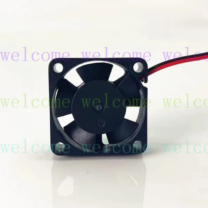 

XFAN RDL3010S5 3010 DC5V 0.12A 3CM 2-Wire Silent Cooling Fan