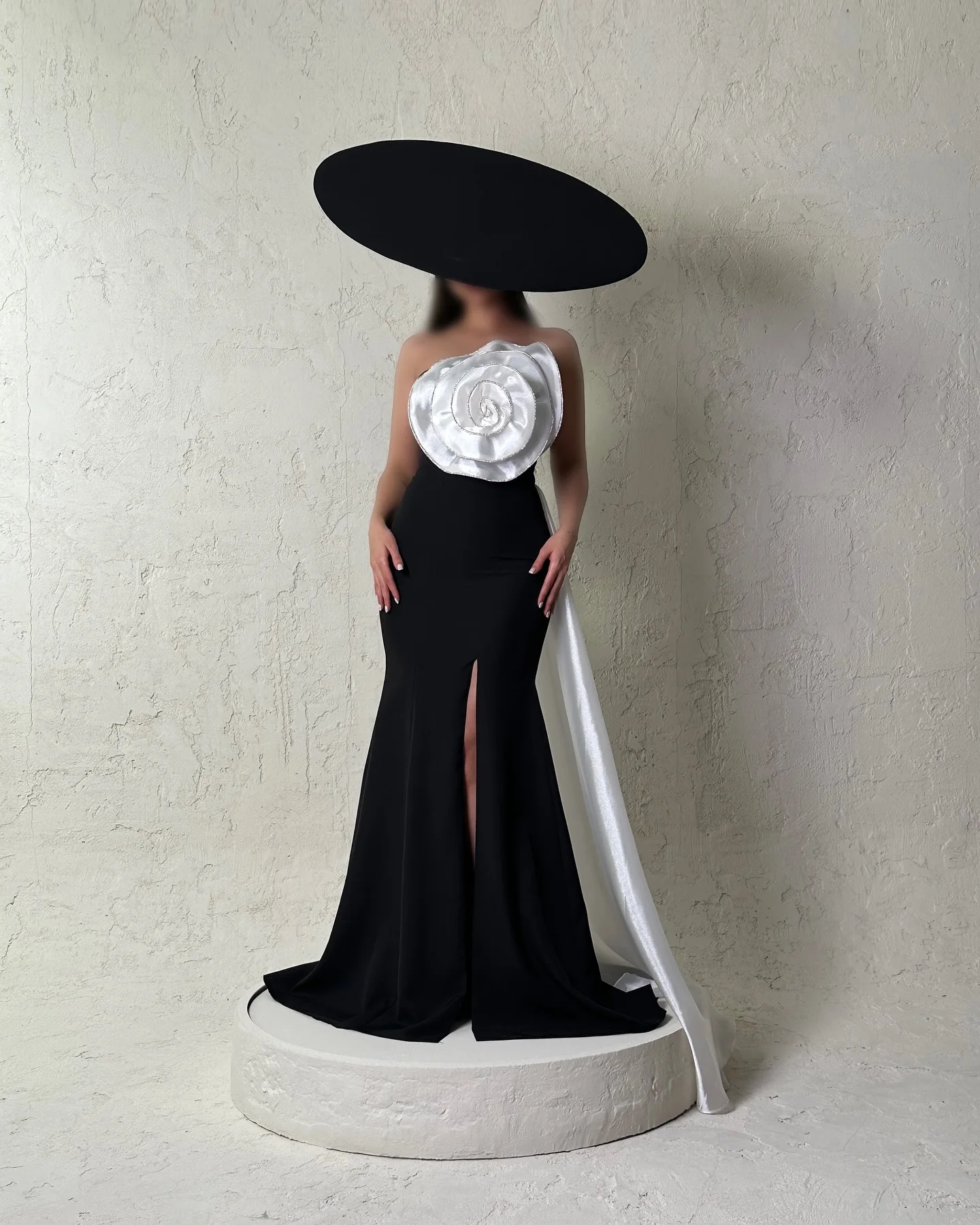 Customized Graceful Mermaid Flowers Panel Train Evening Dresses Delicate Satin Pleats Strapless Vestido De Festa Robe