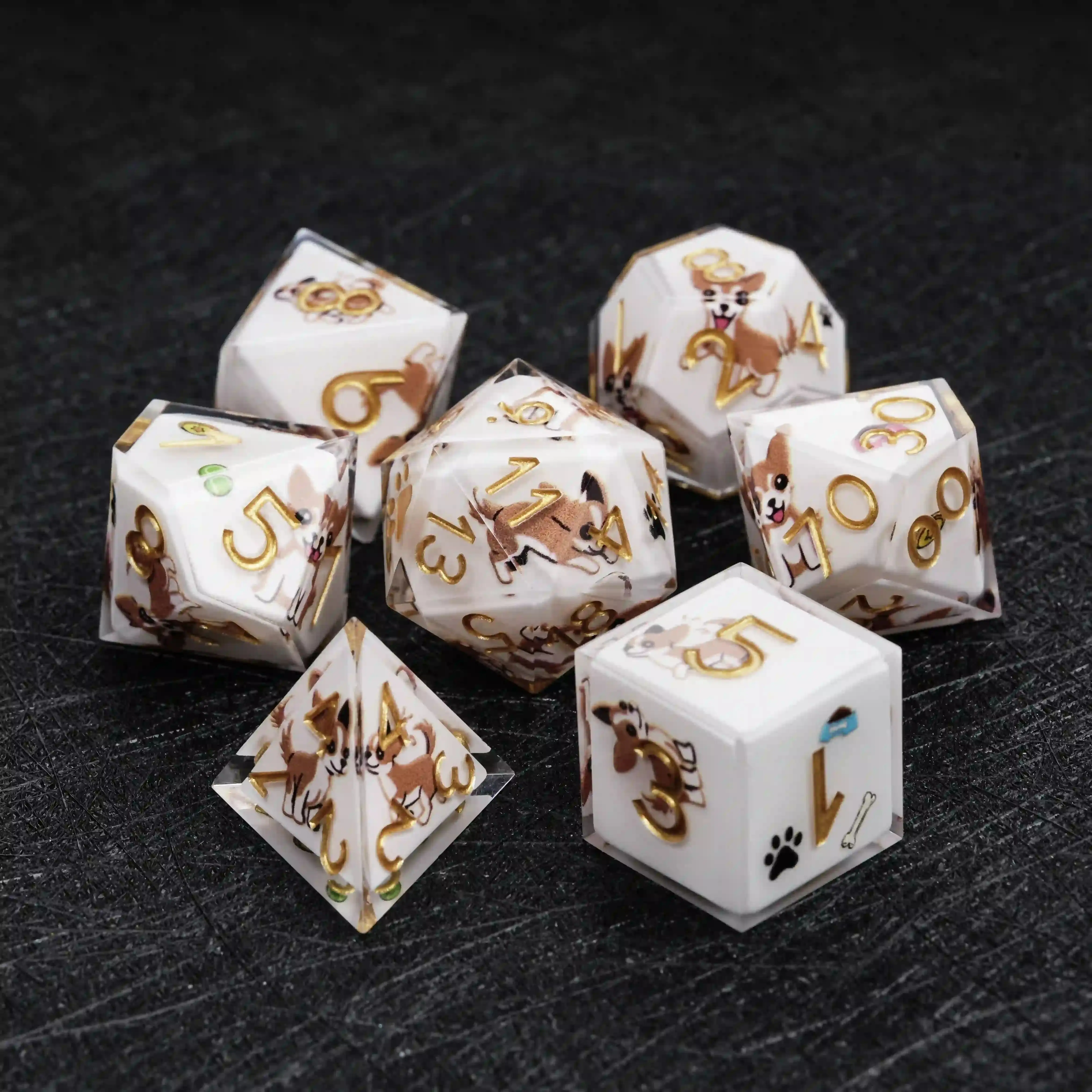 

1-7Pcs DND Dice Set Cute Dog Yellow Puppy Resin Dice Multi-sided Polyhedral White Dice for D&D Game COC Role Playing RPG Table