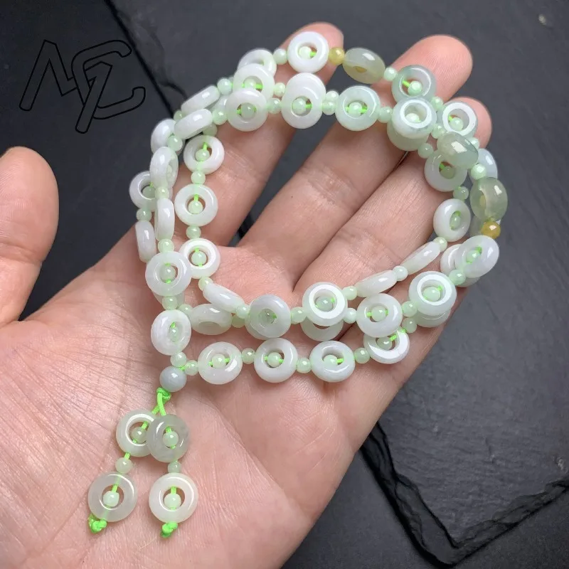 Natural Emerald Multi-turn Layering Three Colors Circle Necklace Fashion Vintage Luxury Amulet Carved Accessories Charm Gifts
