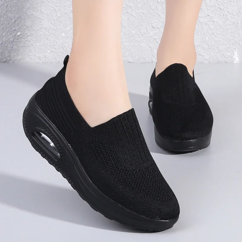 Sneakers Women Vulcanized Shoes Women Fashion Platform Solid Flat Ladies Shoes Casual Breathable Wedges Walking Running Shoes