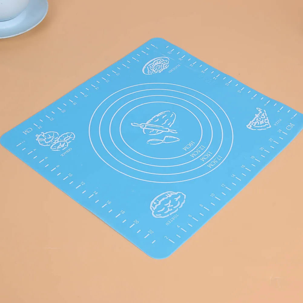

Small Size Silicone Cake Dough Rolling Kneading Mat Baking Pad with Scale