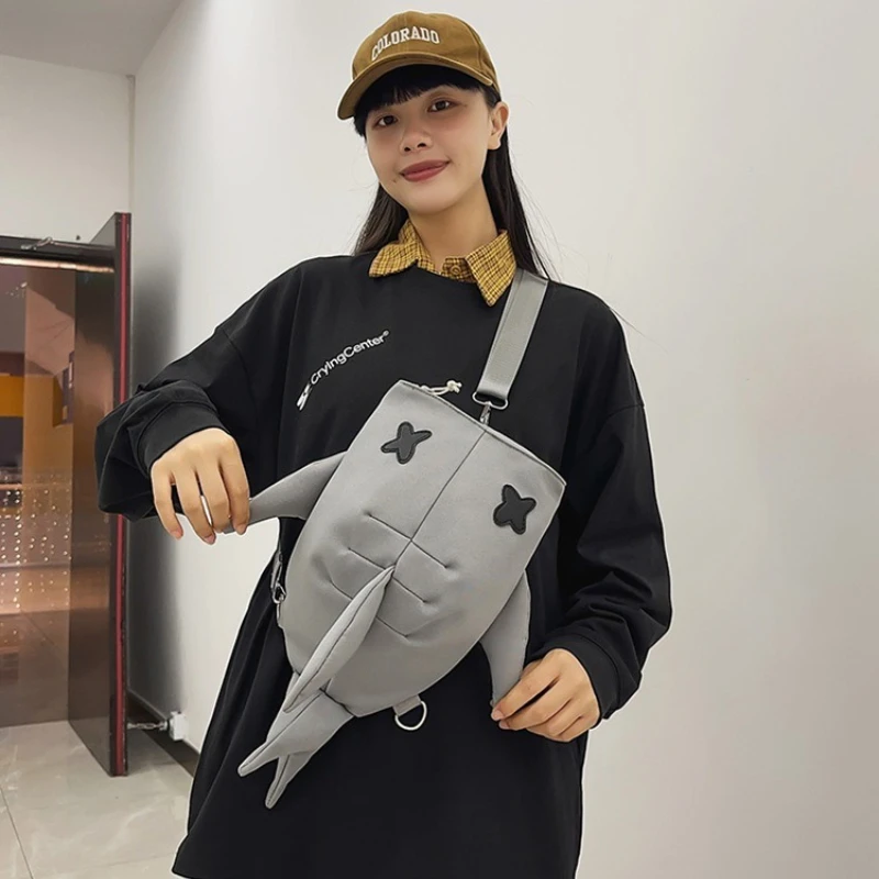 

Japanese New Shark Backpack Couple Versatile Large-capacity Backpack Men's Leisure Travel Niche Trend Shoulder Bag