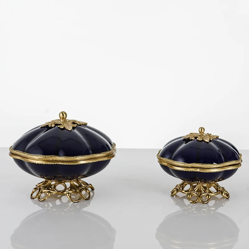 

Creative Design Popular Luxury Colored Brass Ceramic Fruit Candy Bowl Set 2-piece Dining Table Decoration Accessories